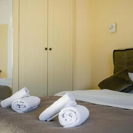 Apartment Smart And Elegant In The Centre Of Athens