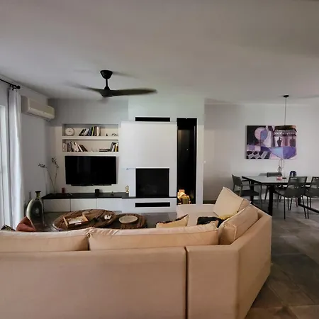 Riviera Luxury Apartment Athens