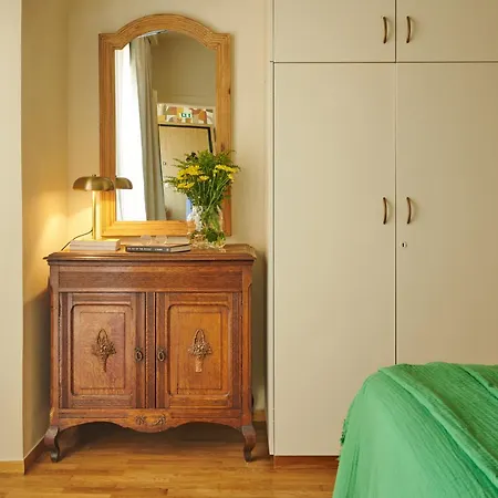 Rastoni Acropolis Uniquely Located Stylish *