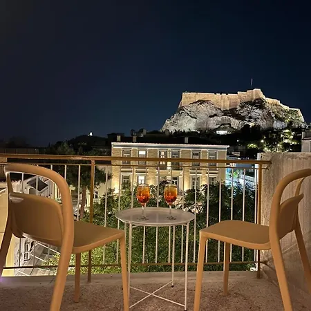 Pari's House In Plaka Apartment