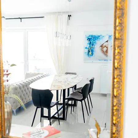 Apartment Sonata Deluxe With 3 Bedrooms *