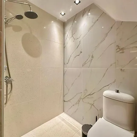 Spot Apartment