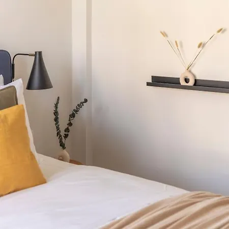 Marousi Urban Escape 2bd By Upstreet *
