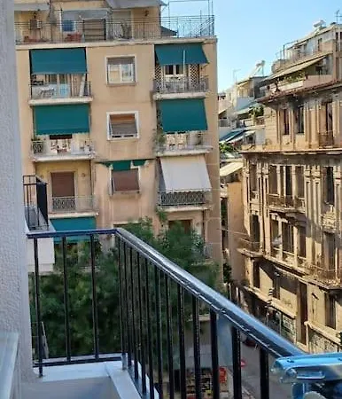 Apartment Romance *