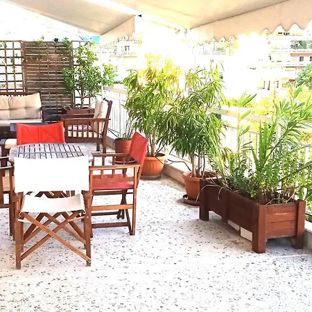 Flat 32 Penthouse Apartment *