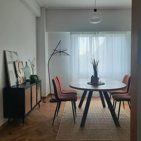 Pari's House In Plaka Apartment