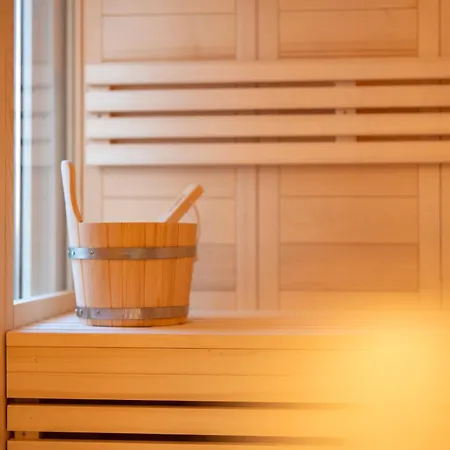 דירה Derouse Eva Jacuzzi & Sauna אתונה