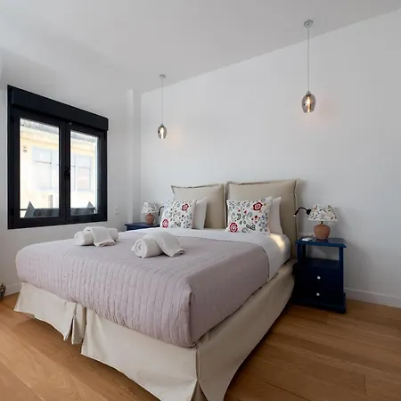 Psirri 3br Luxury With View Athens