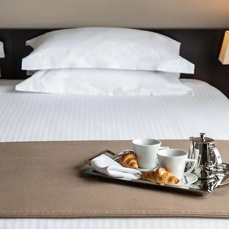 إن جيه في بلازا 5*