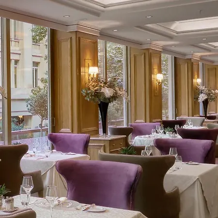 Njv Plaza Hotell 5*