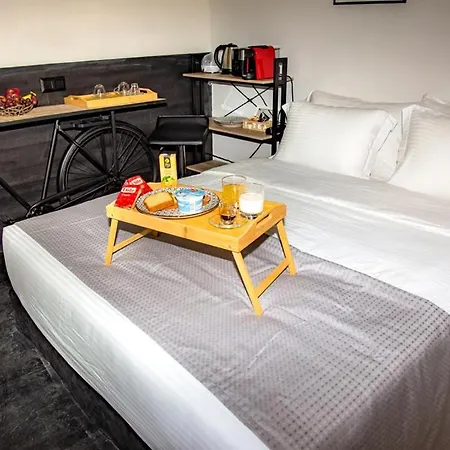 Muses Hotel