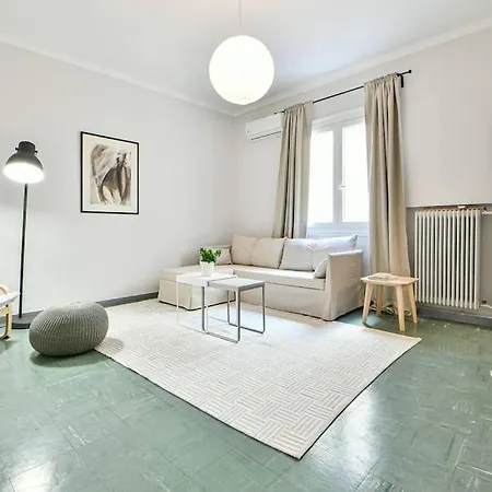 Monastiraki Apartment *
