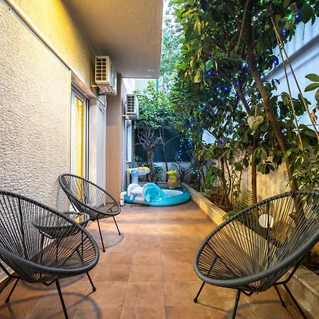 Spacious Garden