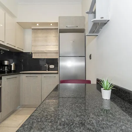 Modern In Thiseio With Balcony * Athens
