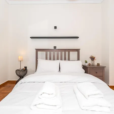 Modern In Thiseio With Balcony Apartment