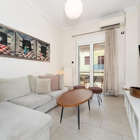 Modern In Thiseio With Balcony