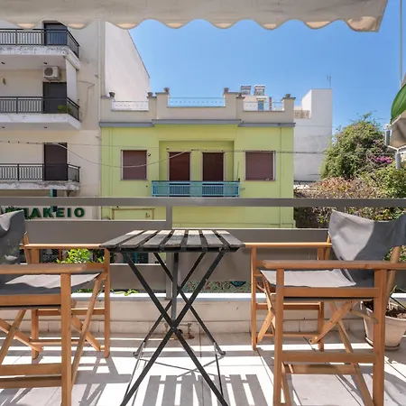 Apartment Modern In Thiseio With Balcony Athens