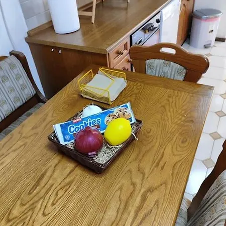 Apartment μαρούσι κέντρο μεγάλο 5 λεπτά κοντά Athens