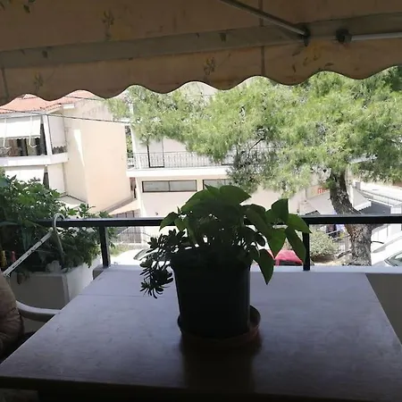 μαρούσι κέντρο μεγάλο 5 λεπτά κοντά *