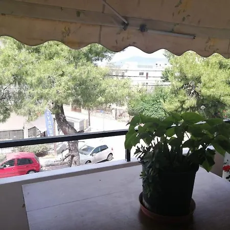 μαρούσι κέντρο μεγάλο 5 λεπτά κοντά