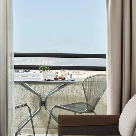 Novotel 4* Atina
