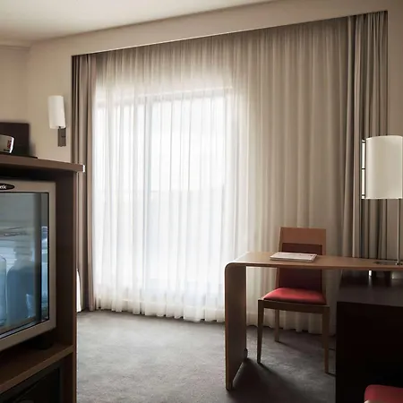 Novotel Otel 4*