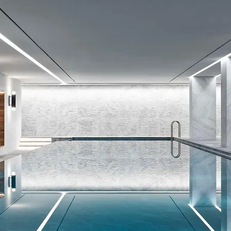 Grand Hyatt Hotel