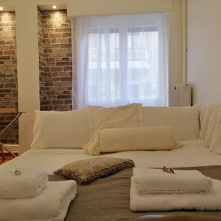 Acropolis Delux 1st Flr Aprt Up 4 Guests By Lodgespot * Athens