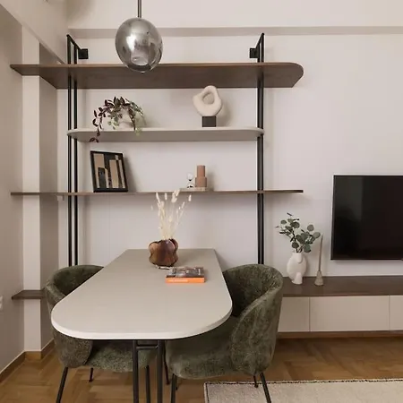 Lycabettus Modern Retreat By Upstreet *