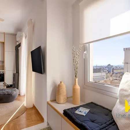 Acropolis Hillside Escape - Fireplace And Sea Views Apartment
