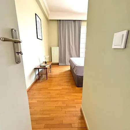 Comfort And Sunny Apartment, Marousi Oaka Stadium Neratziotissa