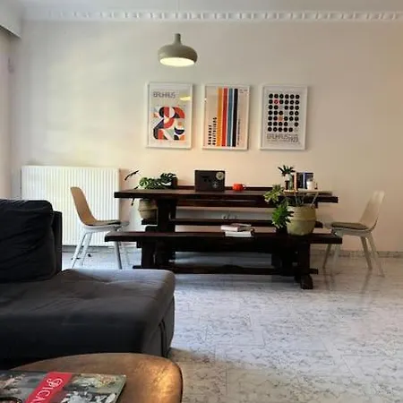 Comfort And Sunny Apartment, Marousi Oaka Stadium Neratziotissa *
