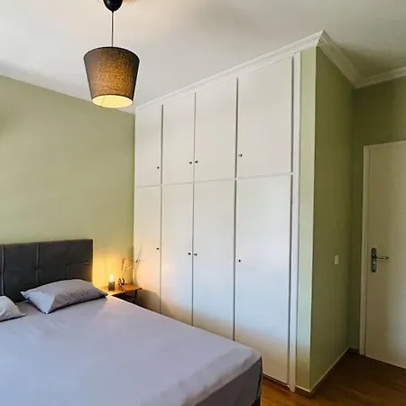 Comfort And Sunny Apartment, Marousi Oaka Stadium Neratziotissa *