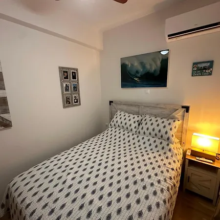 Acropoli Vibes At Kosmos Getaway Αθήνα