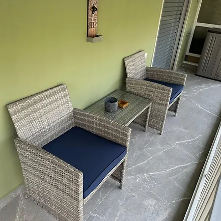 Apartment Acropoli Vibes At Kosmos Getaway Athens
