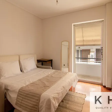 Classic Style Flat In Glyfada! Apartment