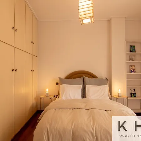 Classic Style Flat In Glyfada! Apartment Athens