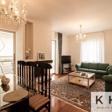 Apartment Classic Style Flat In Glyfada! *