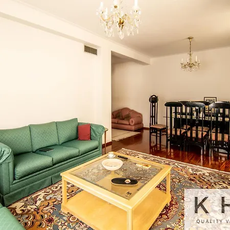Classic Style Flat In Glyfada! Apartment Athens