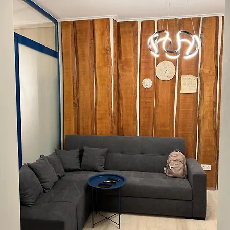 Full Near Omonia Square Apartment Athens