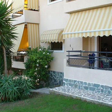 νησιωτικο περιβάλλον Apartment *