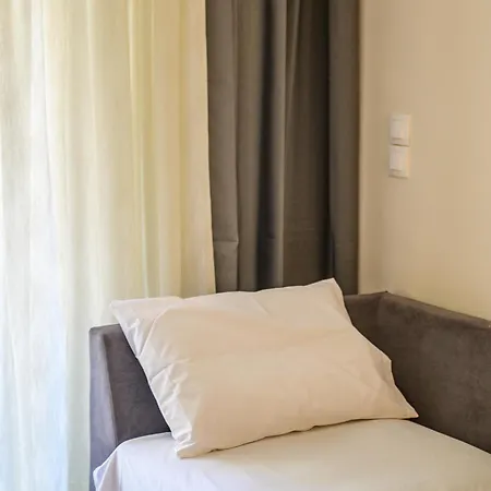 House Apartment *
