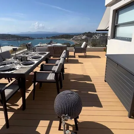 Vouliagmeni Panoramic 200m2 Rooftop & 25m2 Loft
