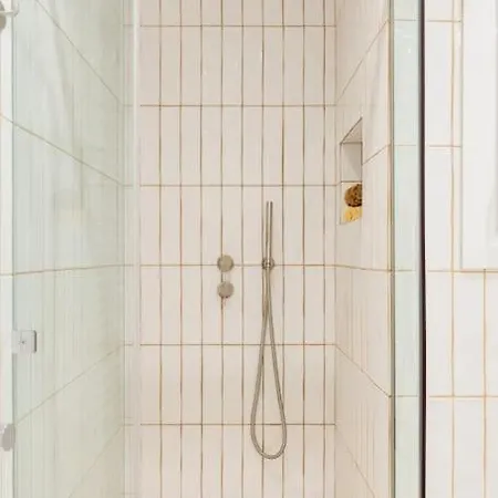 Acropolis View Luxe King-suite W Ensuite Whirlpool Athens