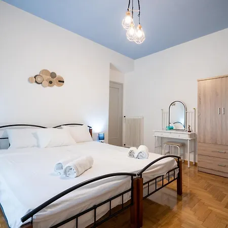 Kato Patisia Metro Station 2 Bdrm Athens