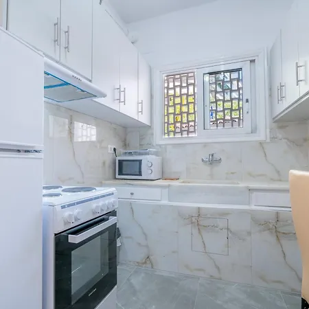 Kato Patisia Metro Station 2 Bdrm Athens