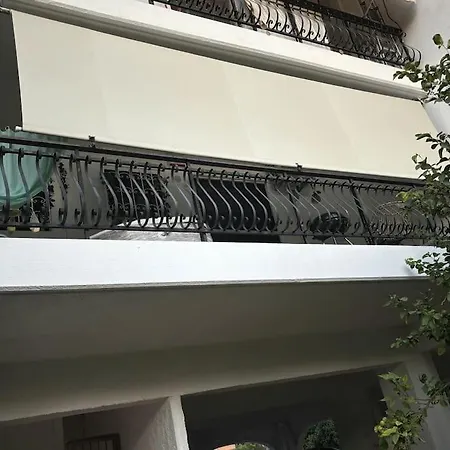 Garden Vibes Glyfada Apartment