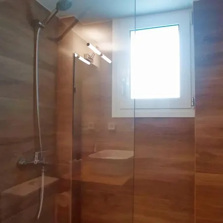 Serenity Apartment *