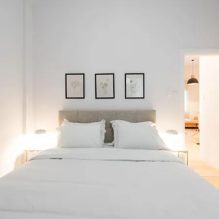 Center Dream 2bd Apartment *