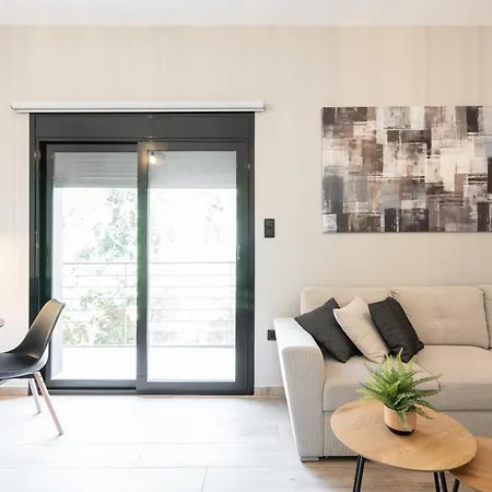 Apartment Your Base Comfy In Petralona, Steps To Metro *